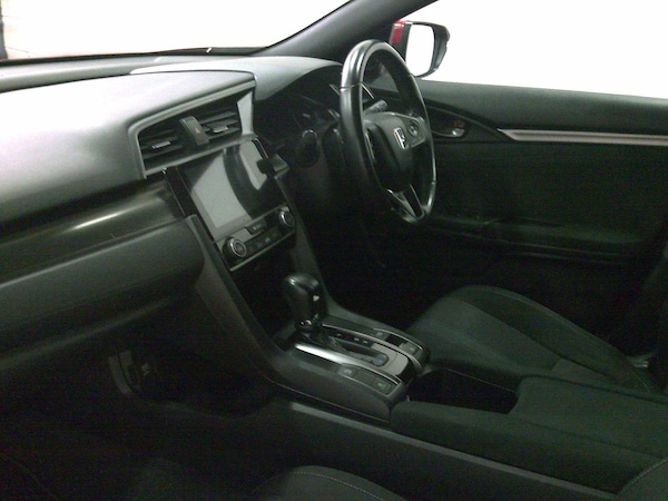 Used Honda Civic 2017 for sale - 76337410: Photo 13