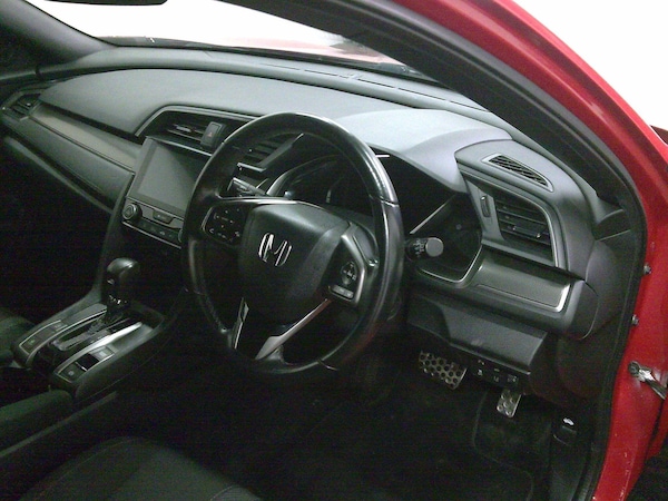 Used Honda Civic 2017 for sale - 76337410: Photo 14