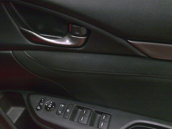 Used Honda Civic 2017 for sale - 76337410: Photo 17
