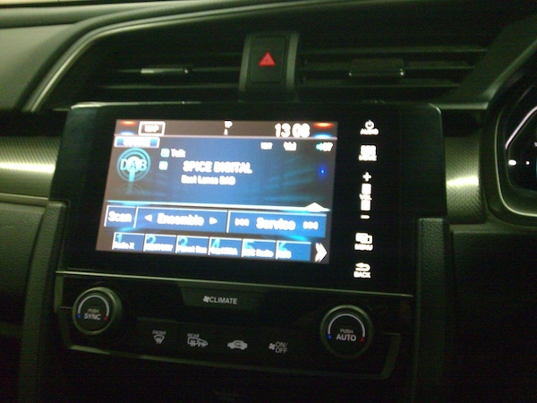 Used Honda Civic 2017 for sale - 76337410: Photo 21