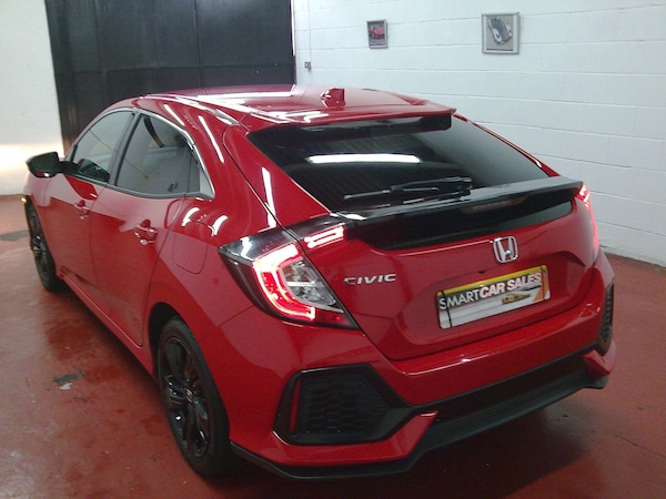 Used Honda Civic 2017 for sale - 76337410: Photo 26