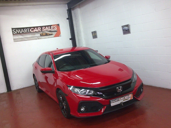 Used Honda Civic 2017 for sale - 76337410: Photo 29