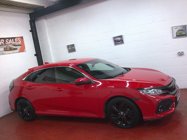 Used Honda Civic 2017 for sale - 76337410: Photo 3