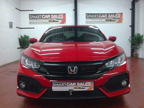 Used Honda Civic 2017 for sale - 76337410: Photo 4