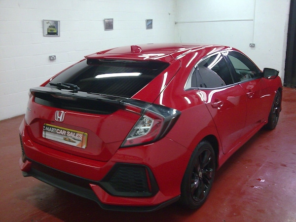 Used Honda Civic 2017 for sale - 76337410: Photo 7