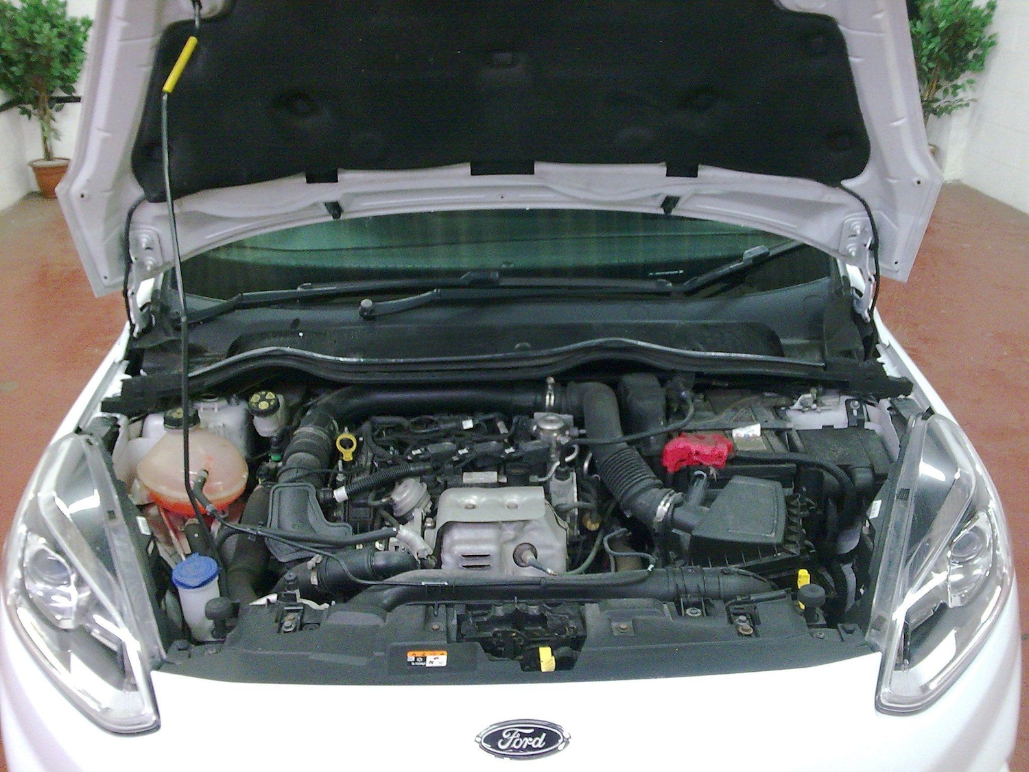 Vehicle 28