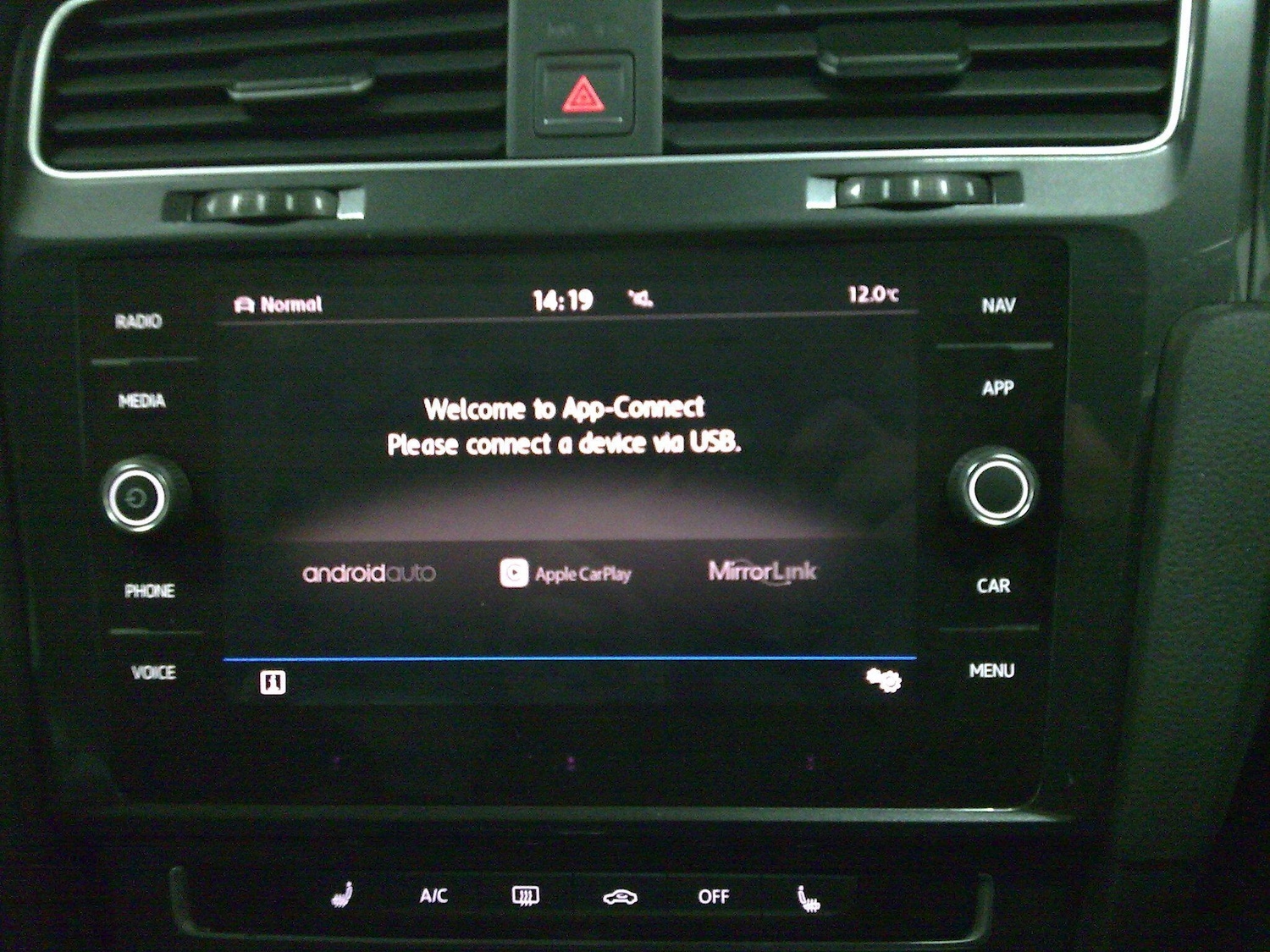 Used Volkswagen Golf 2017 for sale - 78127543: Photo 19