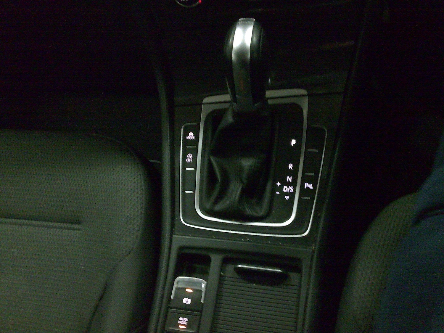 Used Volkswagen Golf 2017 for sale - 78127543: Photo 23