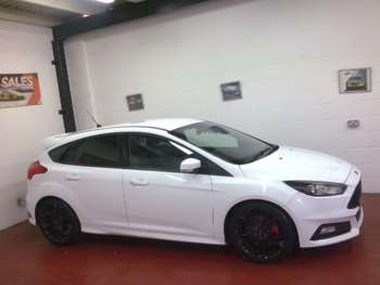 Used Ford Focus 2015 for sale - 74951401: Photo