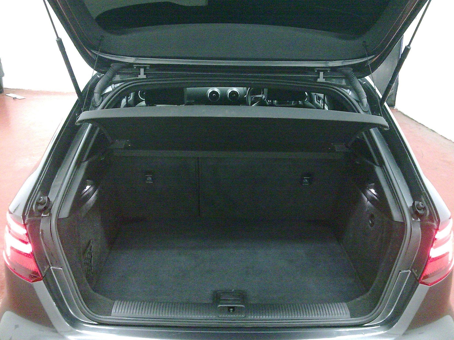 Used Audi A3 2018 for sale - 76585106: Photo 9