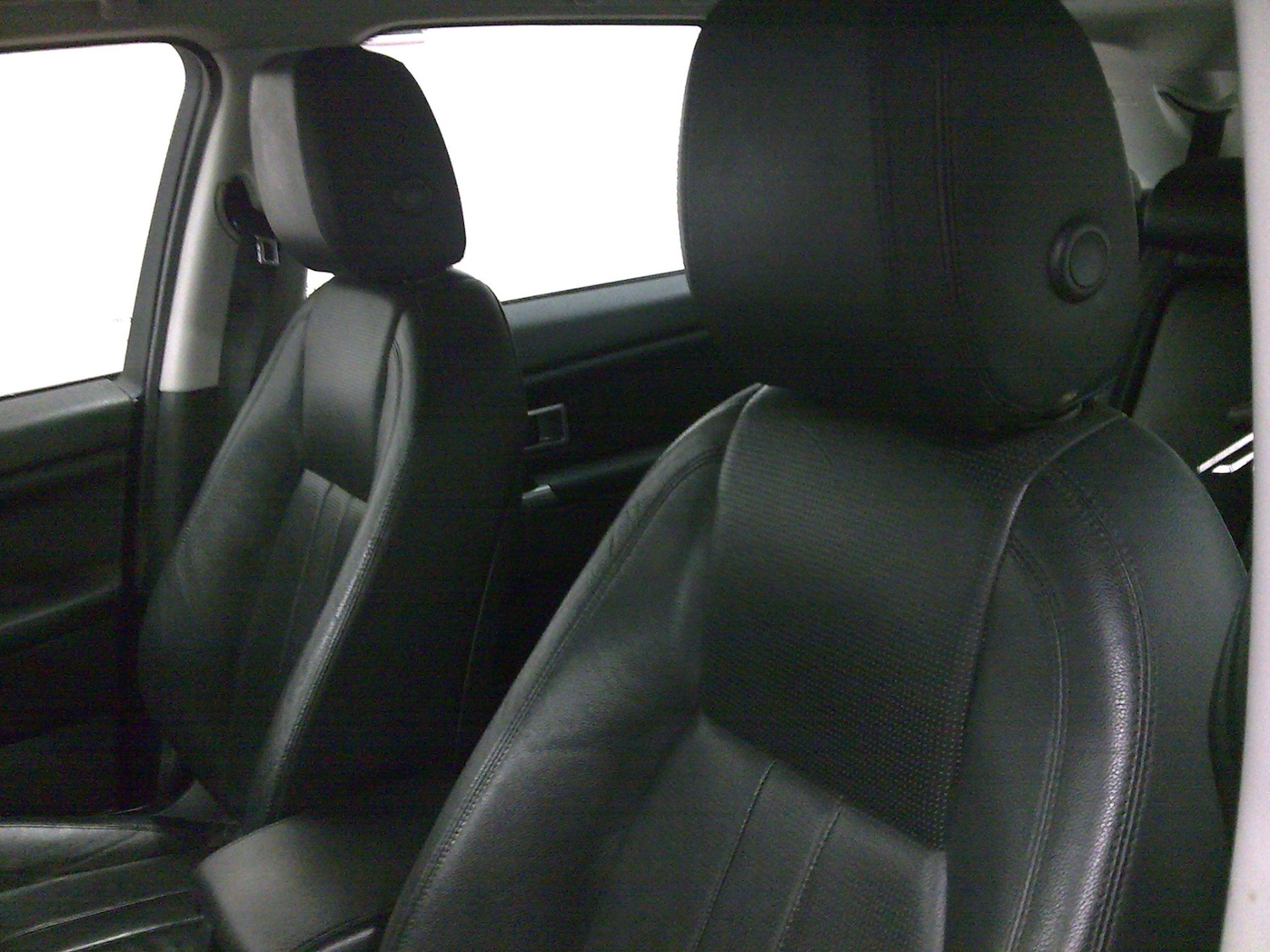 Used Land Rover Discovery Sport 2017 for sale - 77049125: Photo 16