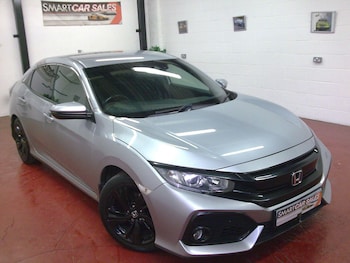 Used Honda Civic 2017 for sale - 75884325: Photo