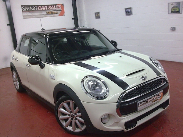 Used MINI Hatch 2016 for sale - 76123092: Photo 1