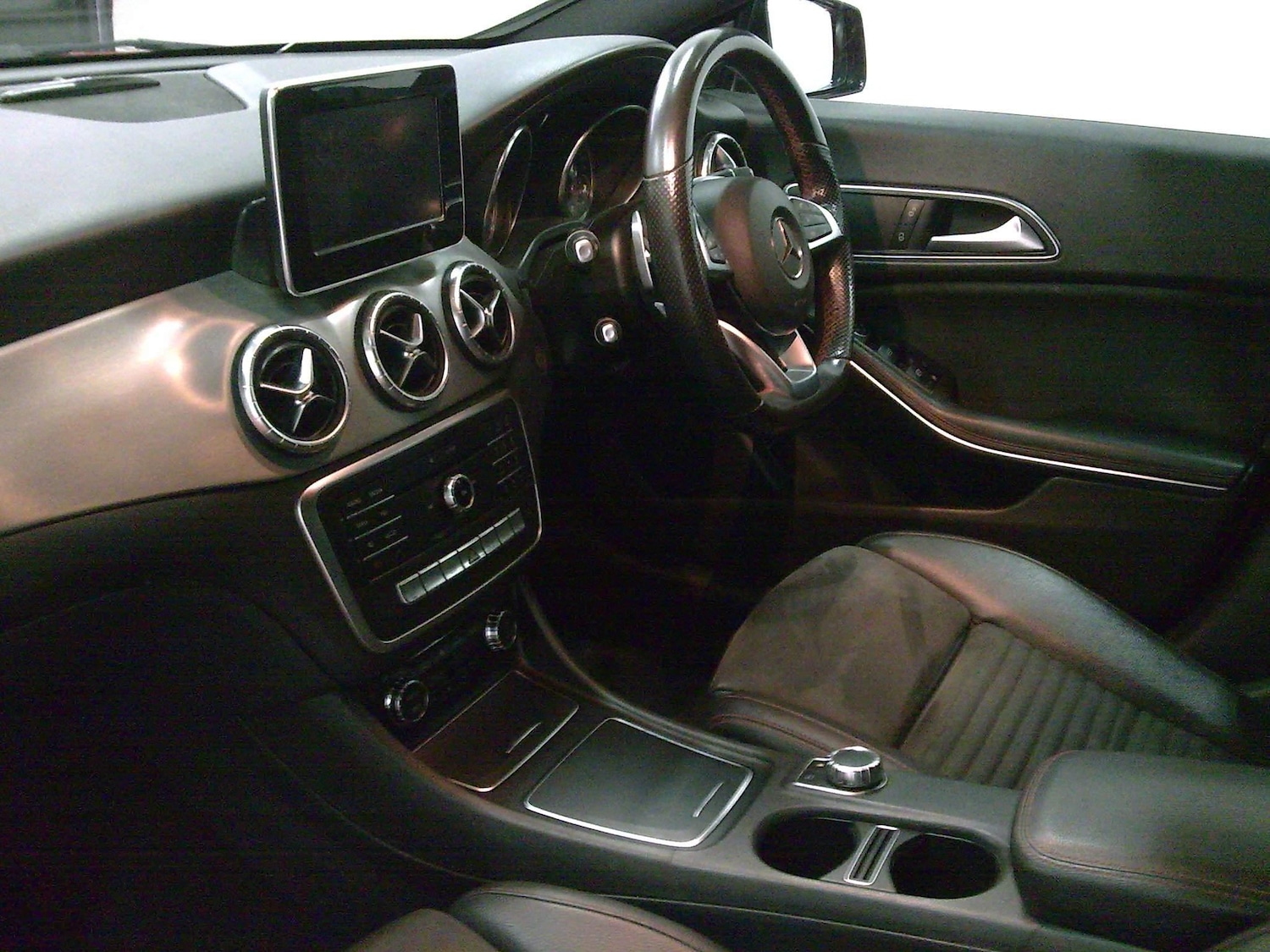 Used Mercedes-Benz CLA 2017 for sale - 76759263: Photo 12