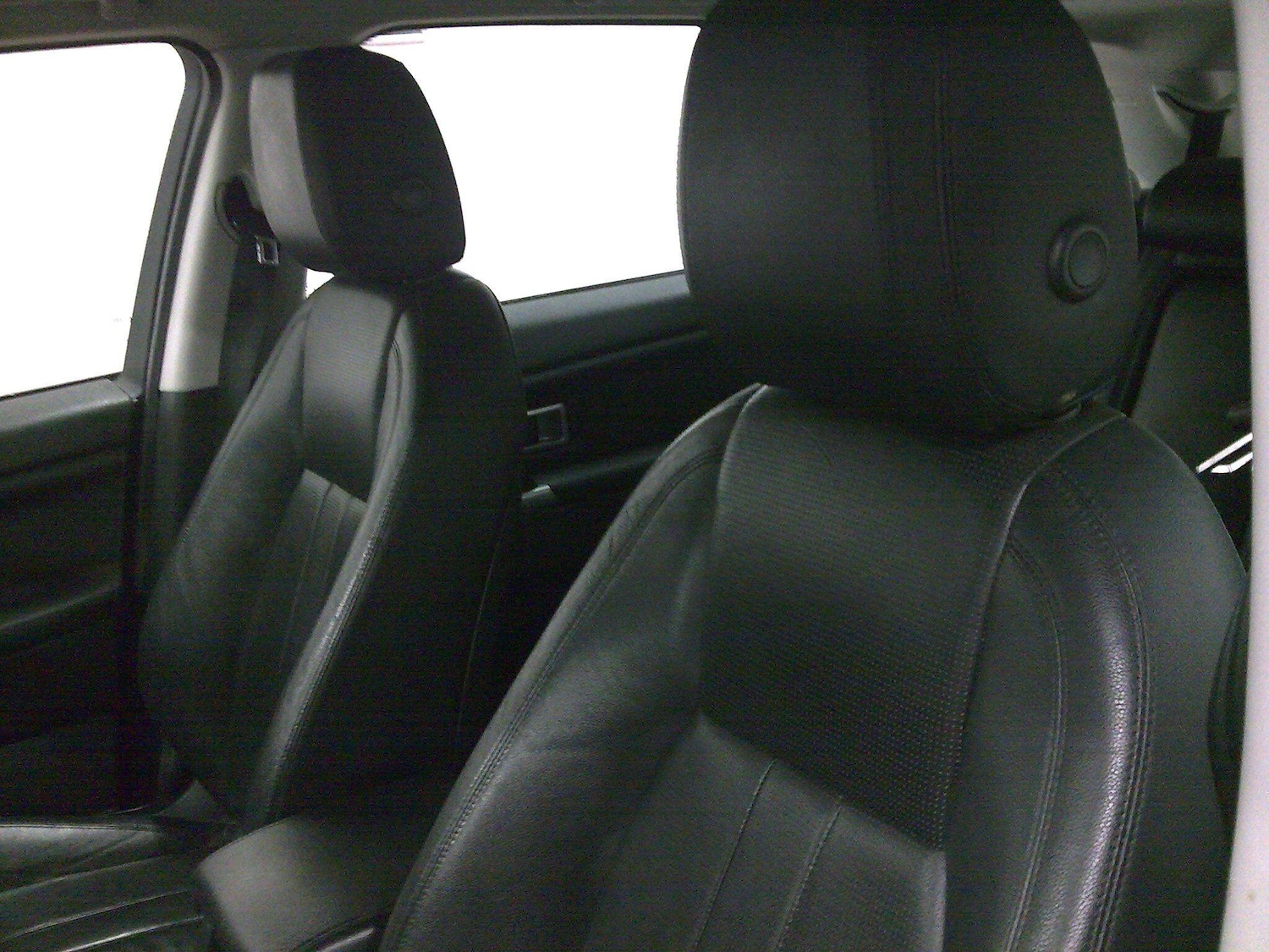 Used Land Rover Discovery Sport 2017 for sale - 77057551: Photo 16