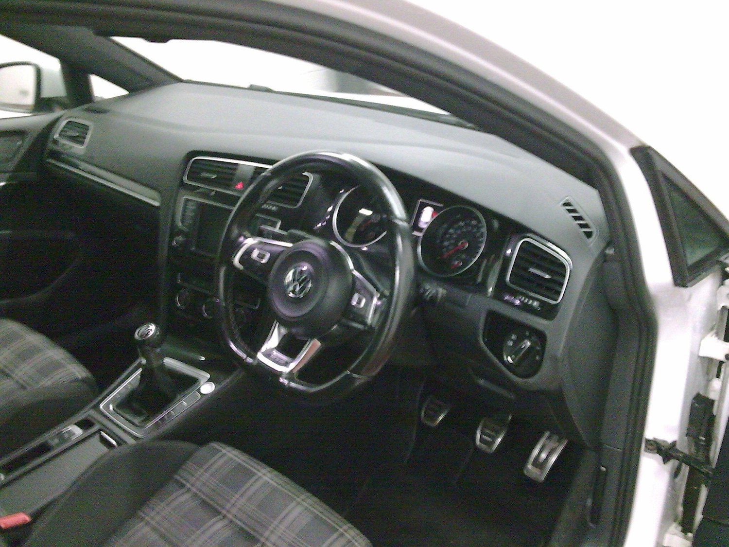 Used Volkswagen Golf for sale - 76759603: Photo 14