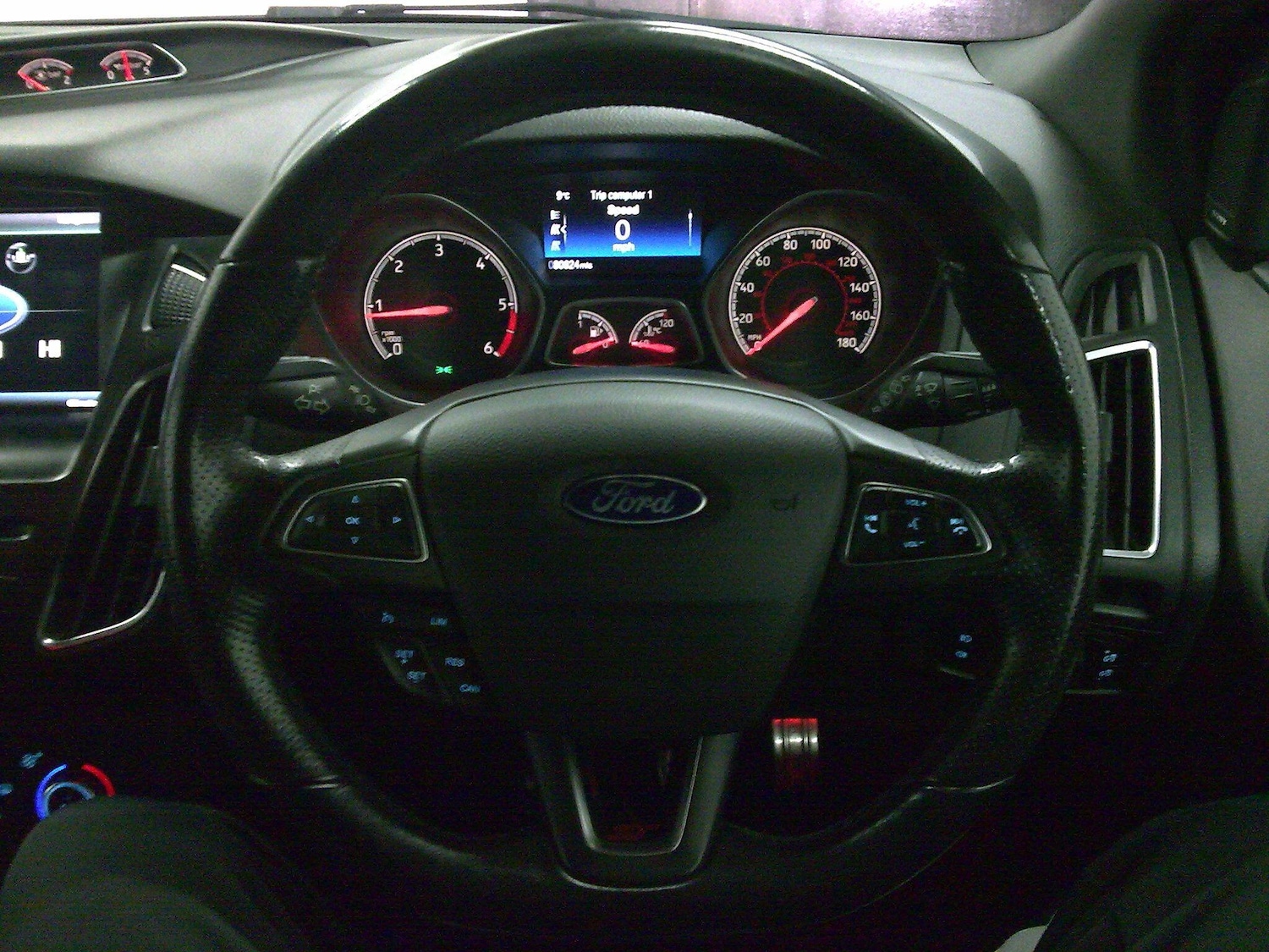 Used Ford Focus 2016 for sale - 77647005: Photo 25