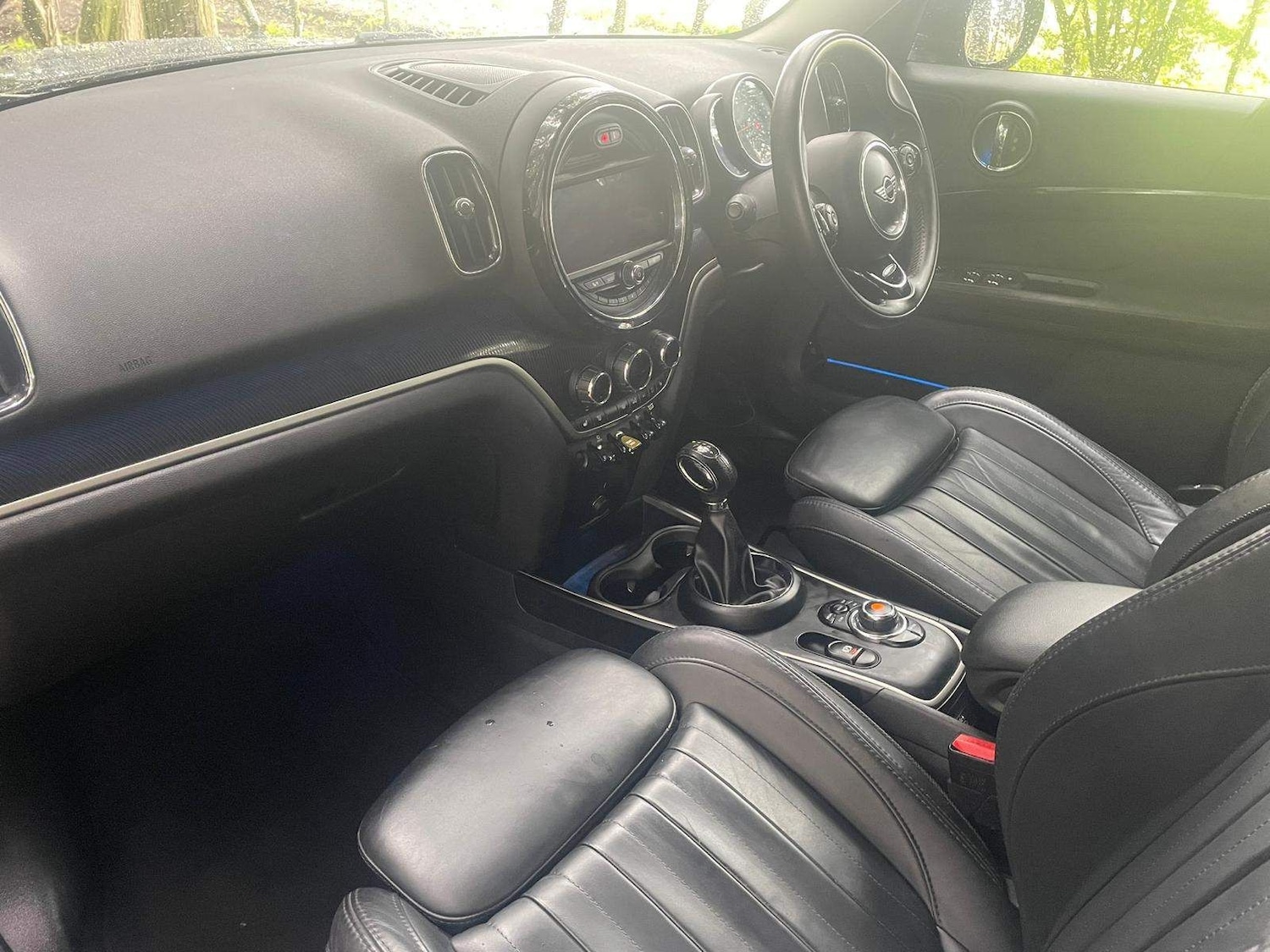 Vehicle 28