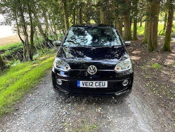 Used Volkswagen up! 2012 for sale - 75950030: Photo