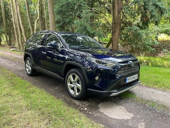 Used Toyota RAV4 2019 for sale - 76905142: Photo