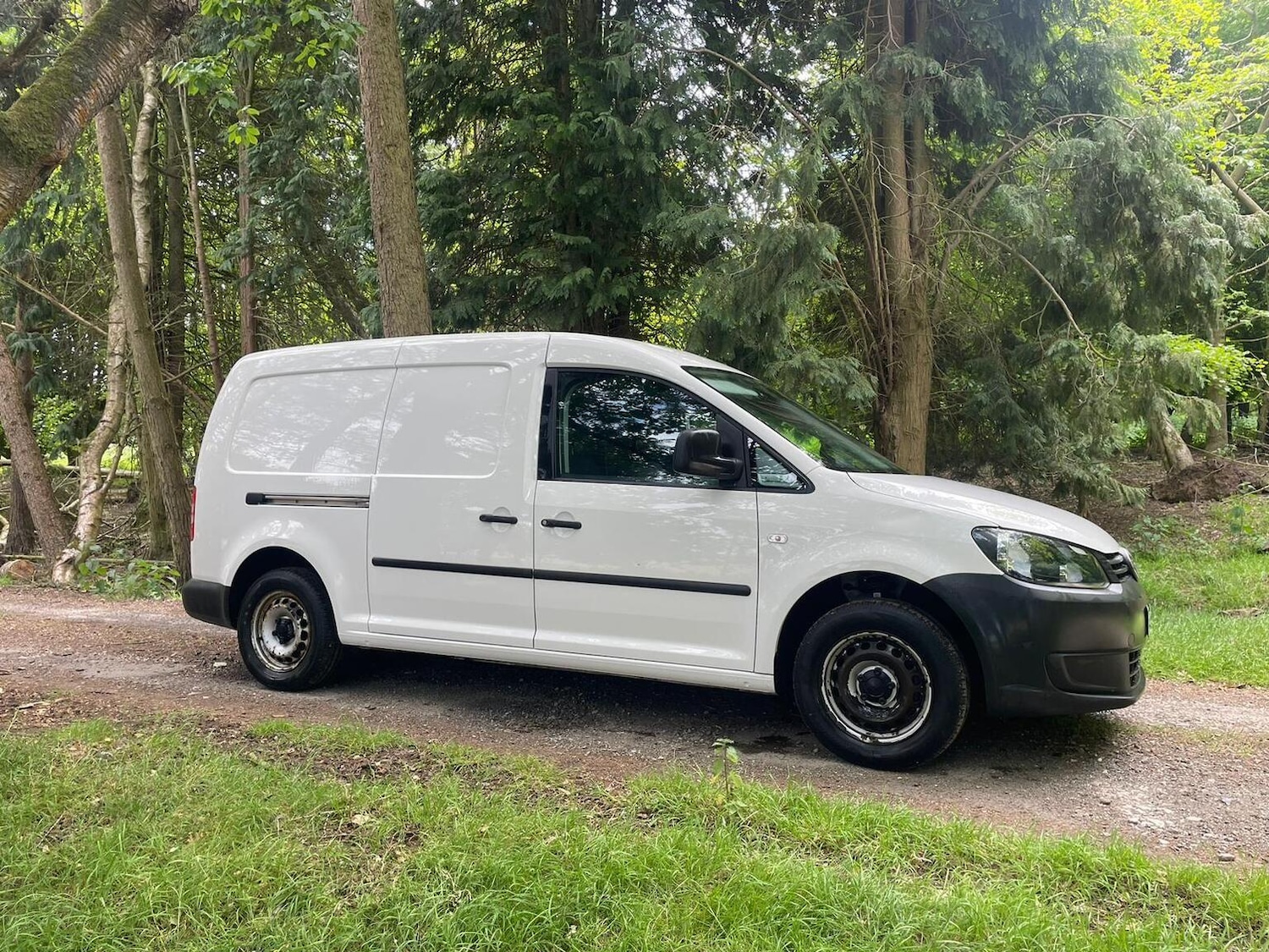 Used Volkswagen Caddy Maxi 2017 for sale - 76905147: Photo 1
