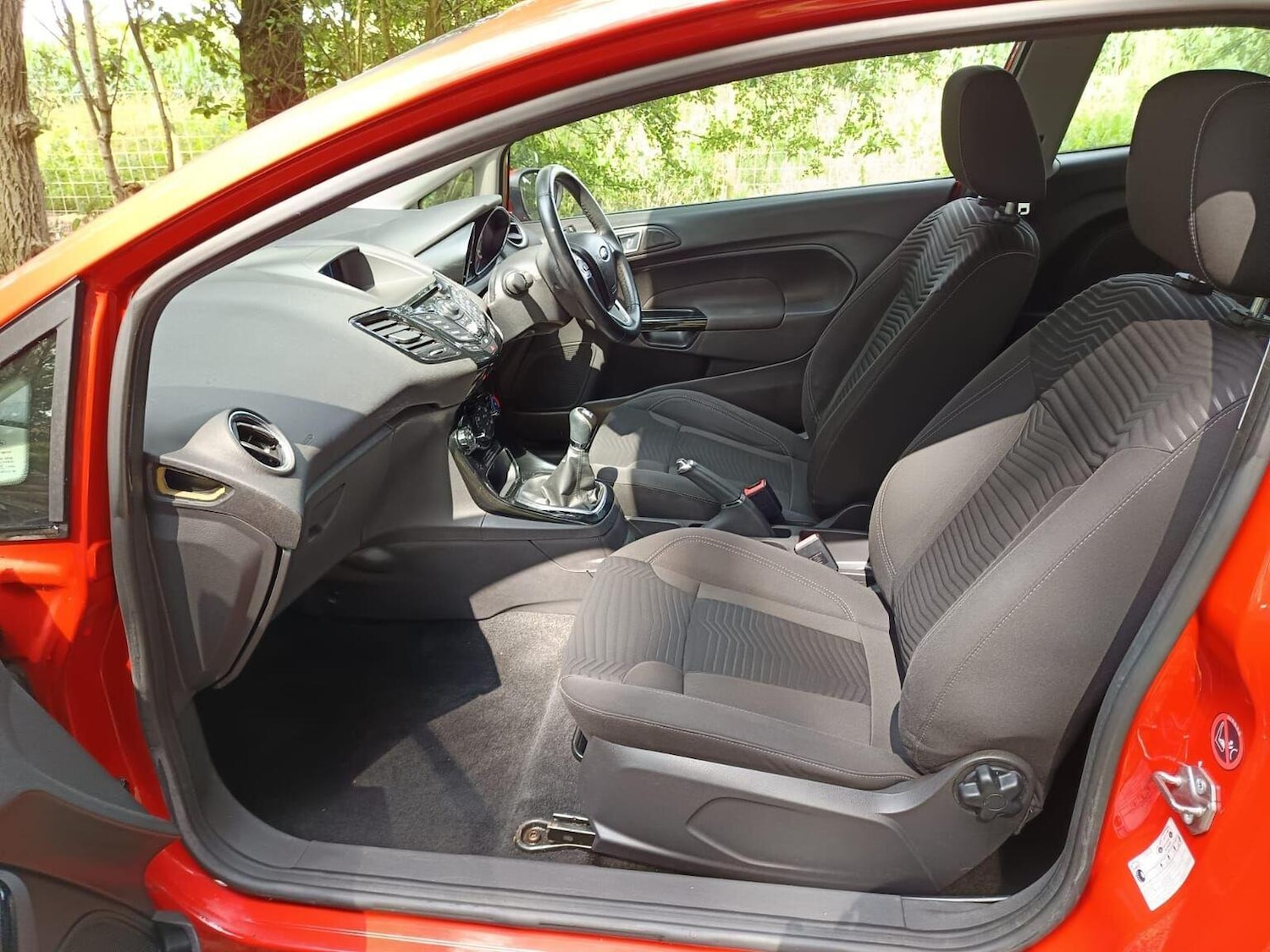 Used Ford Fiesta 2014 for sale - 76905138: Photo 14