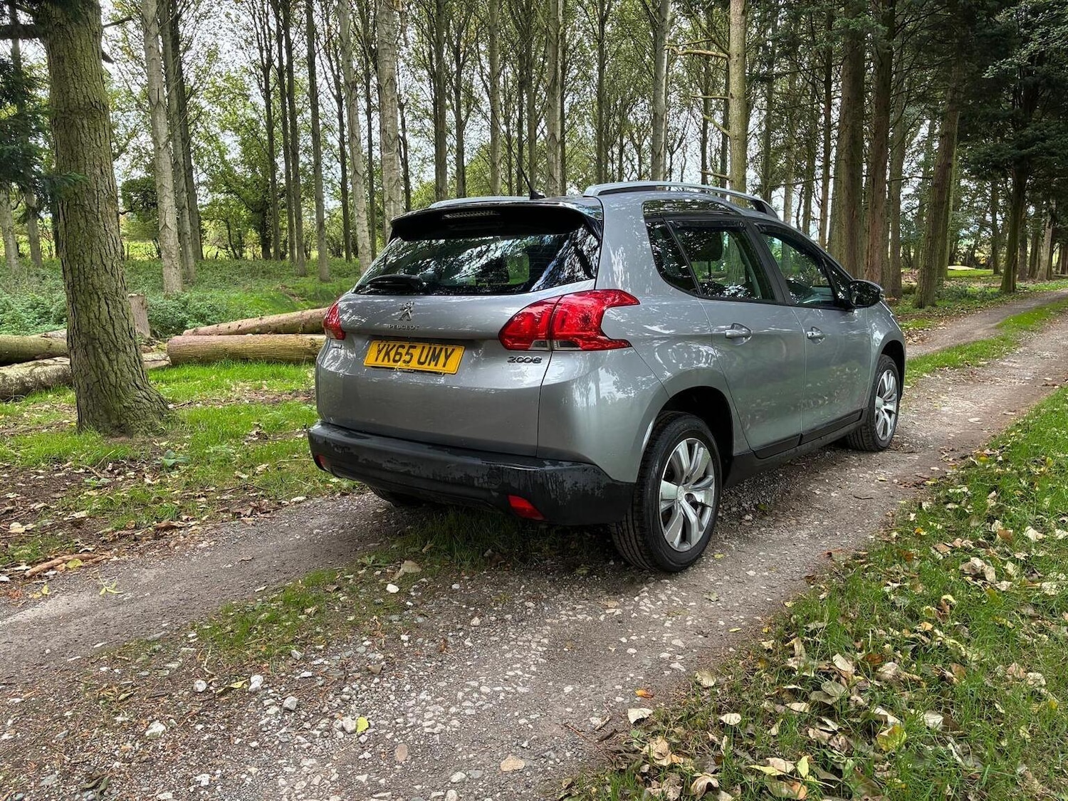 Used Peugeot 2008 2015 for sale - 76905152: Photo 10