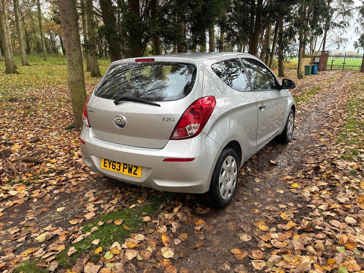 Used Hyundai i20 2013 for sale - 76549649: Photo 8