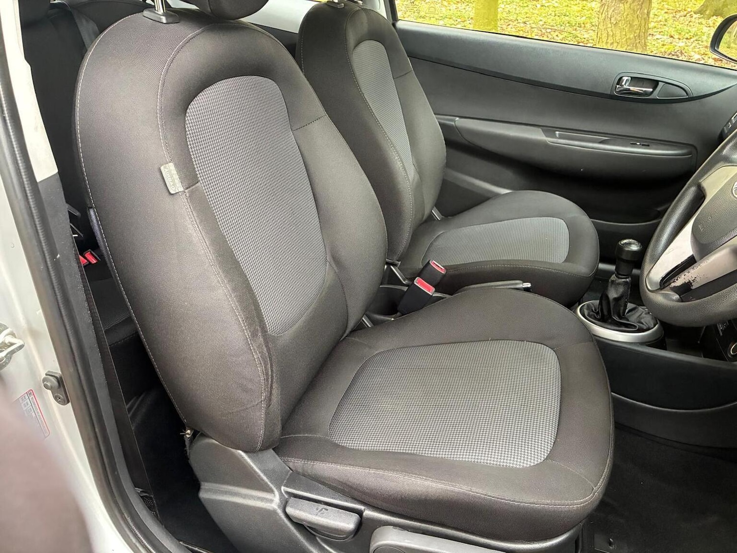 Used Hyundai i20 2013 for sale - 76905146: Photo 12