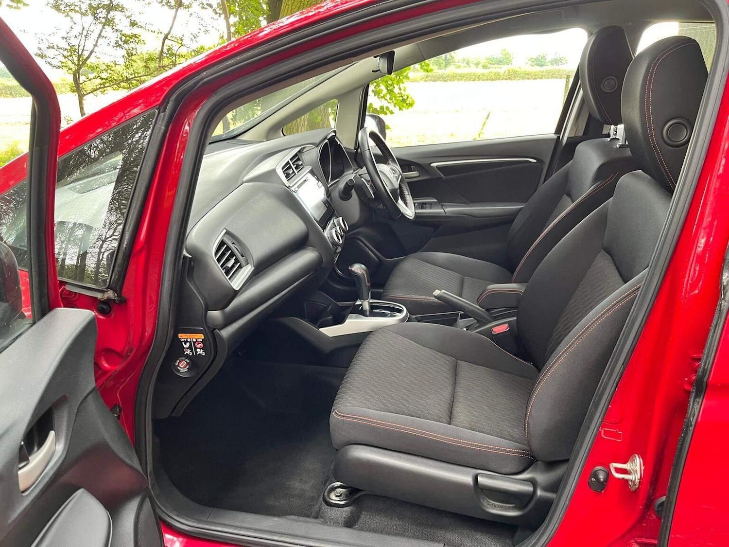 Used Honda Jazz 2018 for sale - 76905134: Photo 13