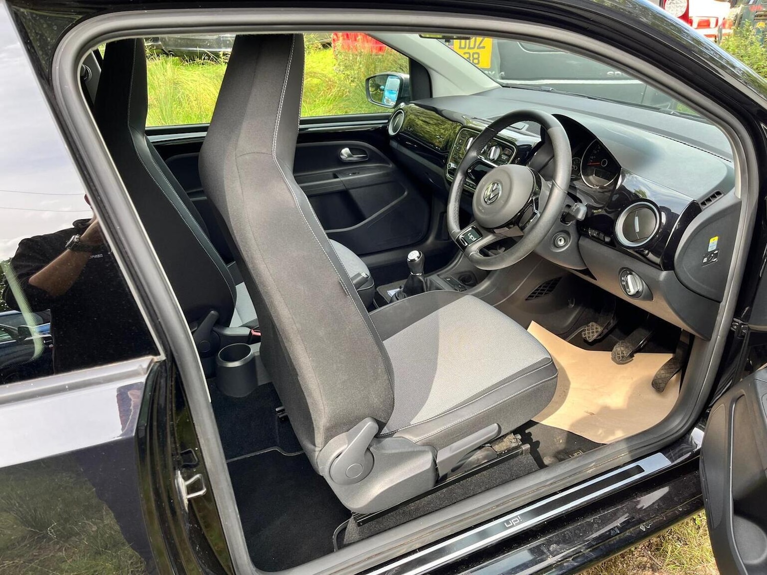 Used Volkswagen up! 2012 for sale - 76905139: Photo 8