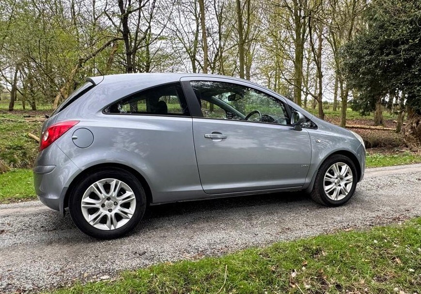 Used Vauxhall Corsa 2009 for sale - 78125154: Photo 9