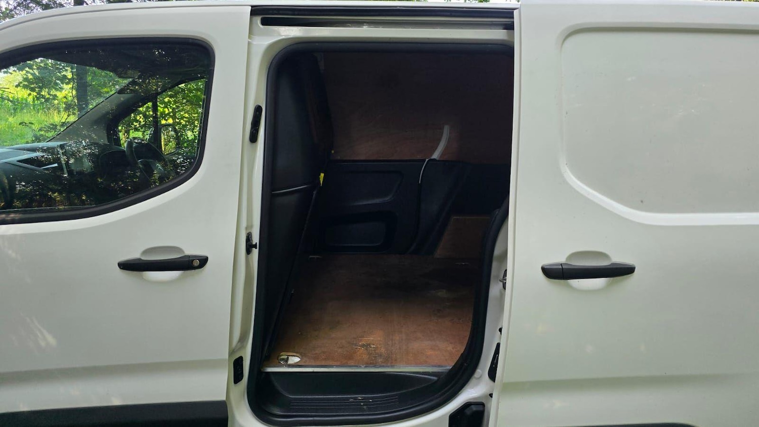 Used Citroen Berlingo 2019 for sale - 76905133: Photo 16