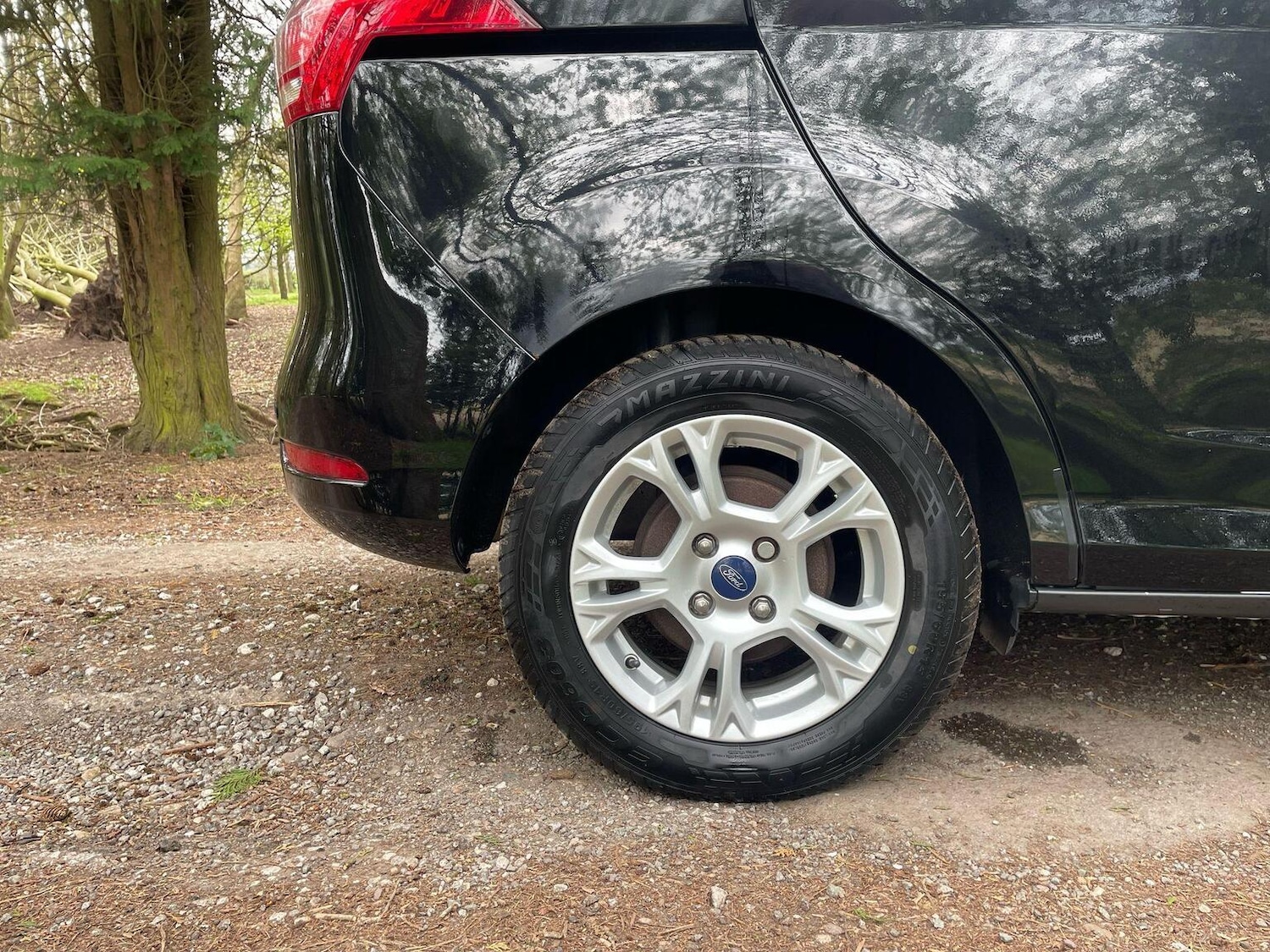 Used Ford B-MAX 2014 for sale - 76905149: Photo 14