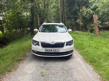Used Skoda Superb 2014 for sale - 79395166: Photo