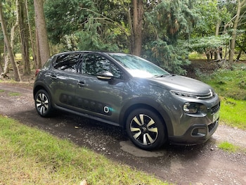 2017 - 1.2 PureTech Flair 5-Door