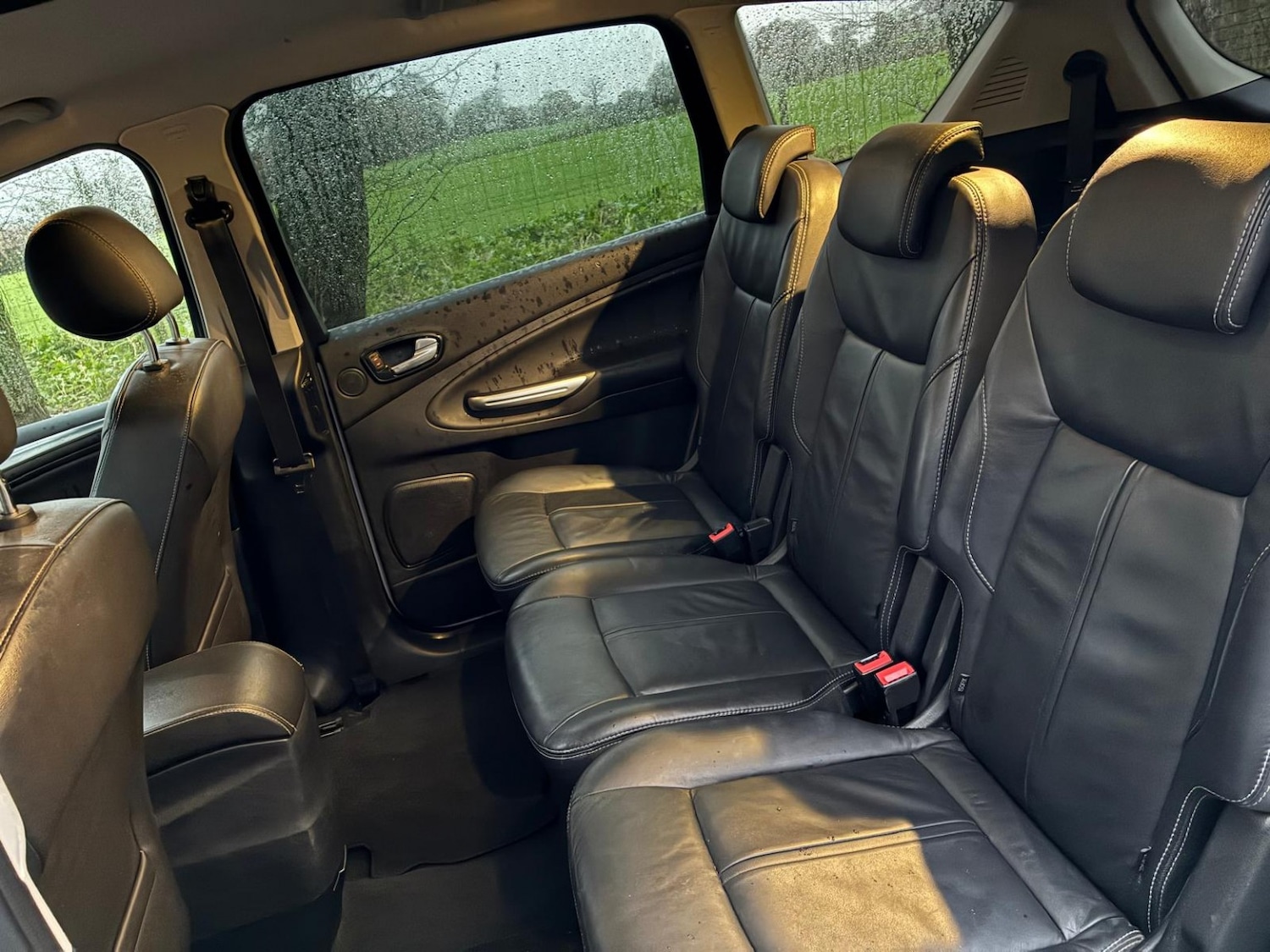 Used Ford S-Max 2013 for sale - 76911115: Photo 17