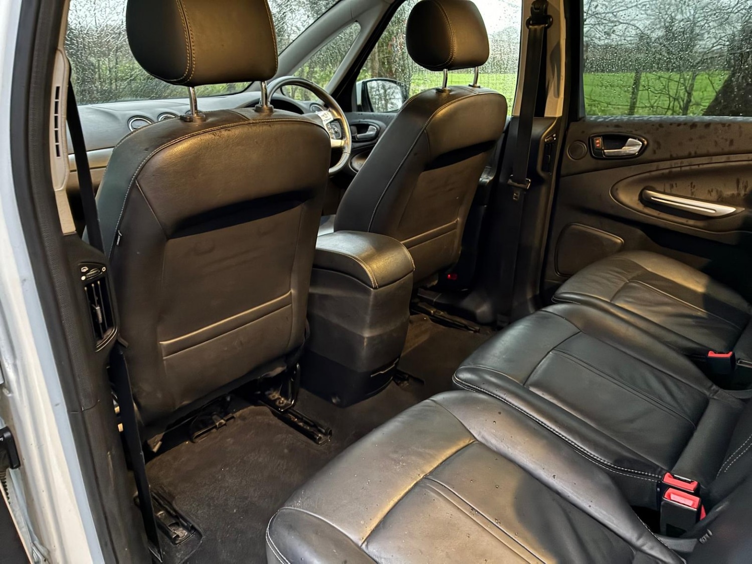 Used Ford S-Max 2013 for sale - 76911115: Photo 18