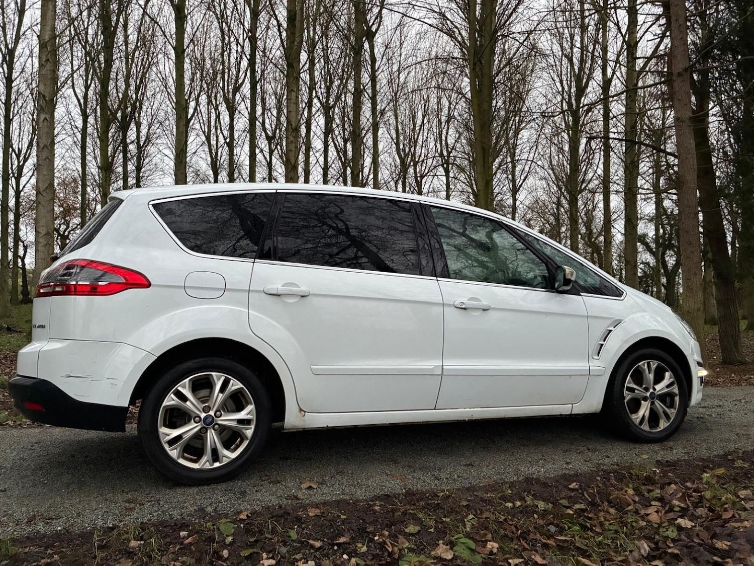 Used Ford S-Max 2013 for sale - 76911115: Photo 21
