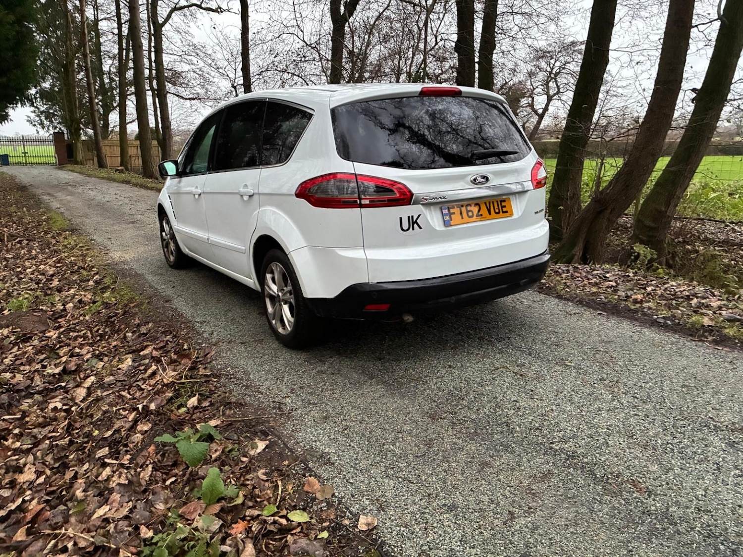 Used Ford S-Max 2013 for sale - 76911115: Photo 6