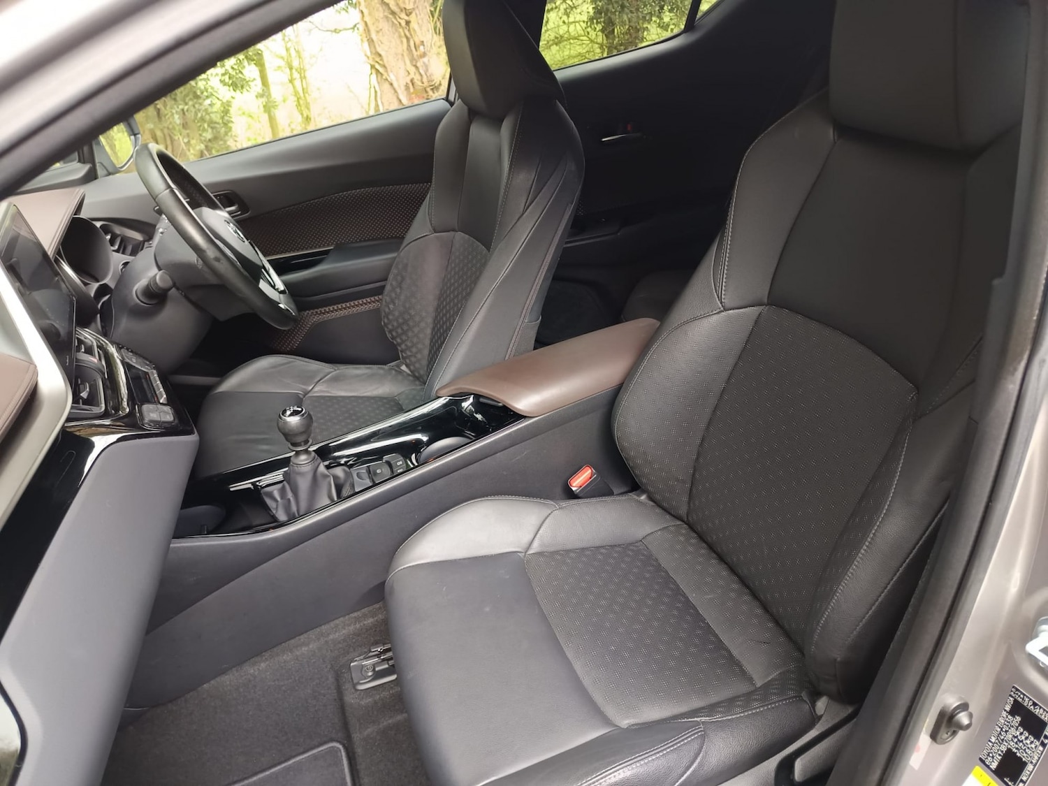 Used Toyota C-HR 2019 for sale - 78018441: Photo 14