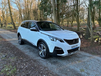 Peugeot 5008 feature image