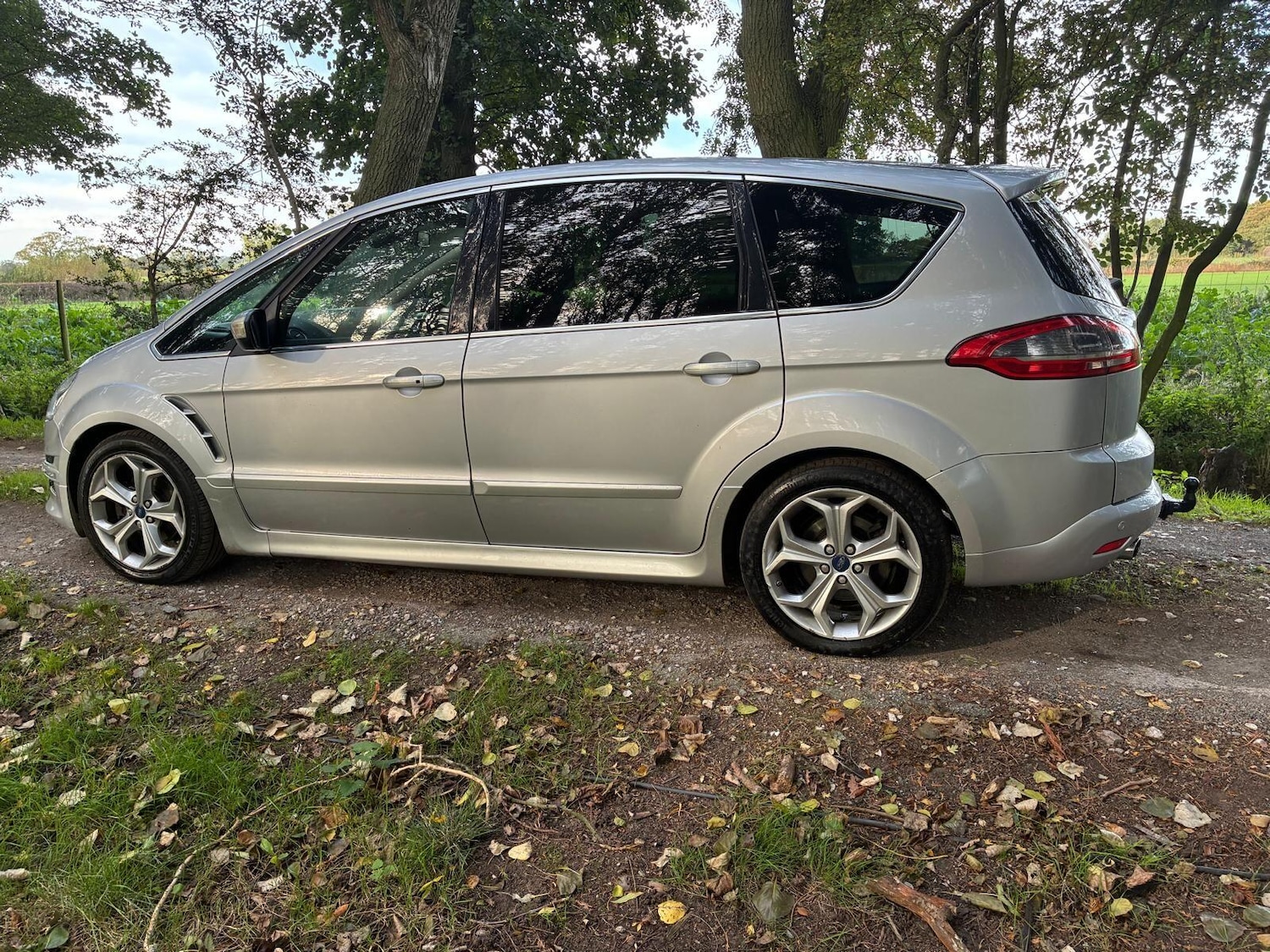 Used Ford S-Max 2013 for sale - 76314792: Photo 10