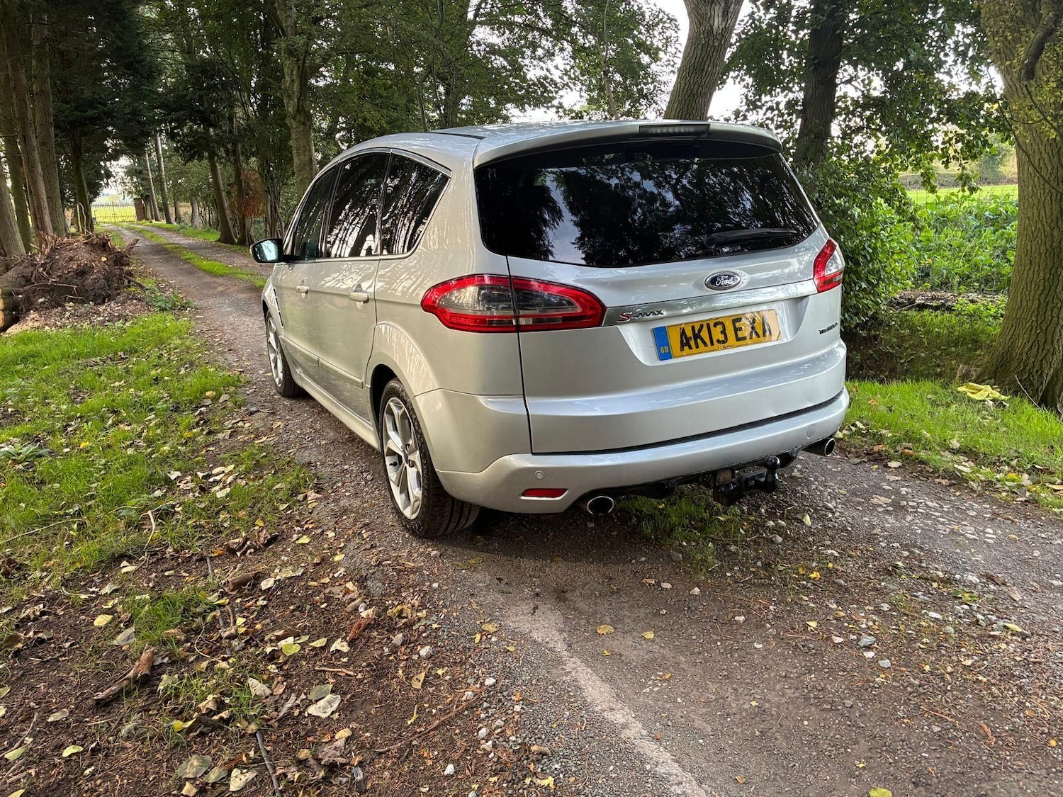 Used Ford S-Max 2013 for sale - 76314792: Photo 12
