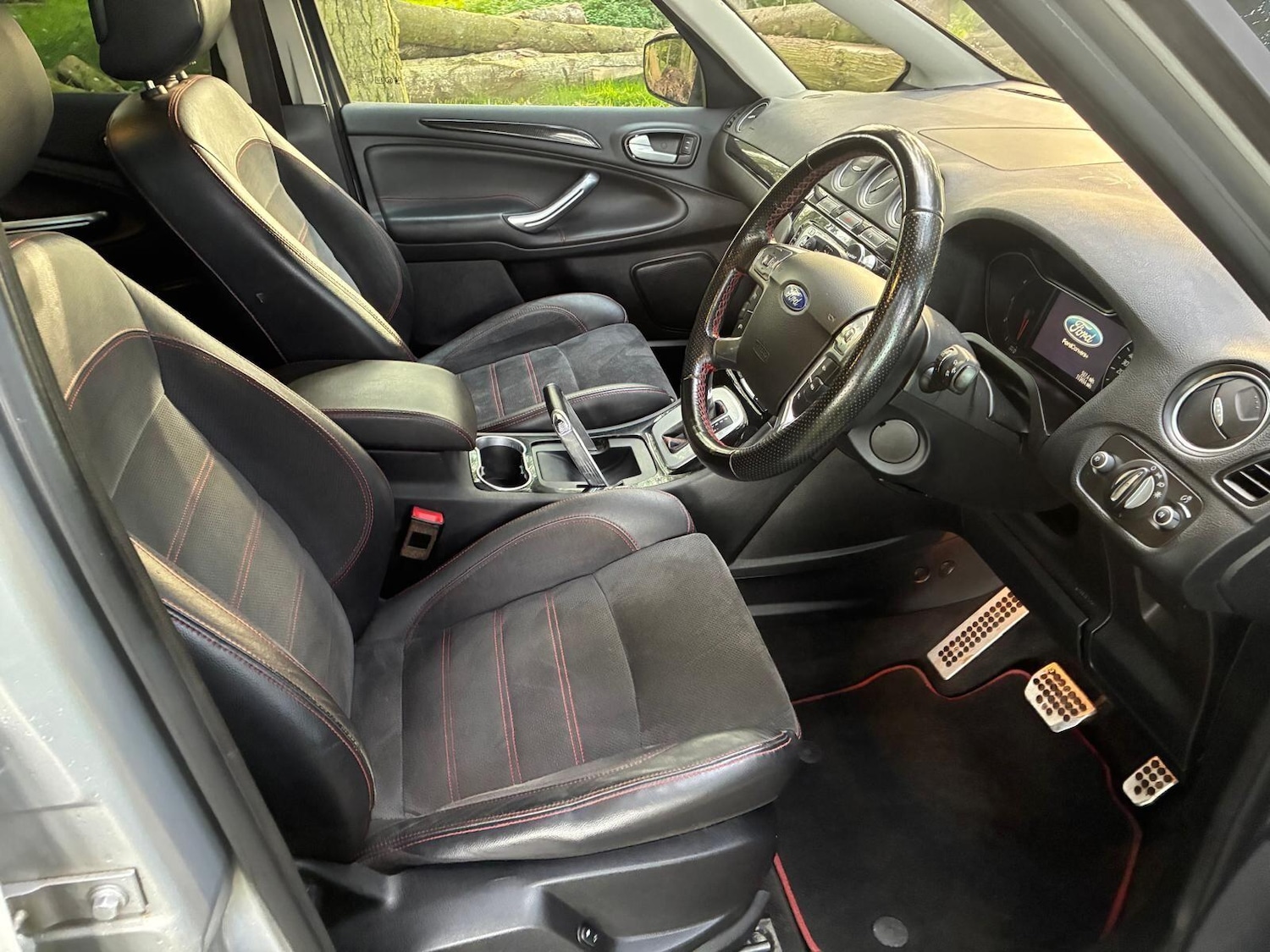 Used Ford S-Max 2013 for sale - 76314792: Photo 17
