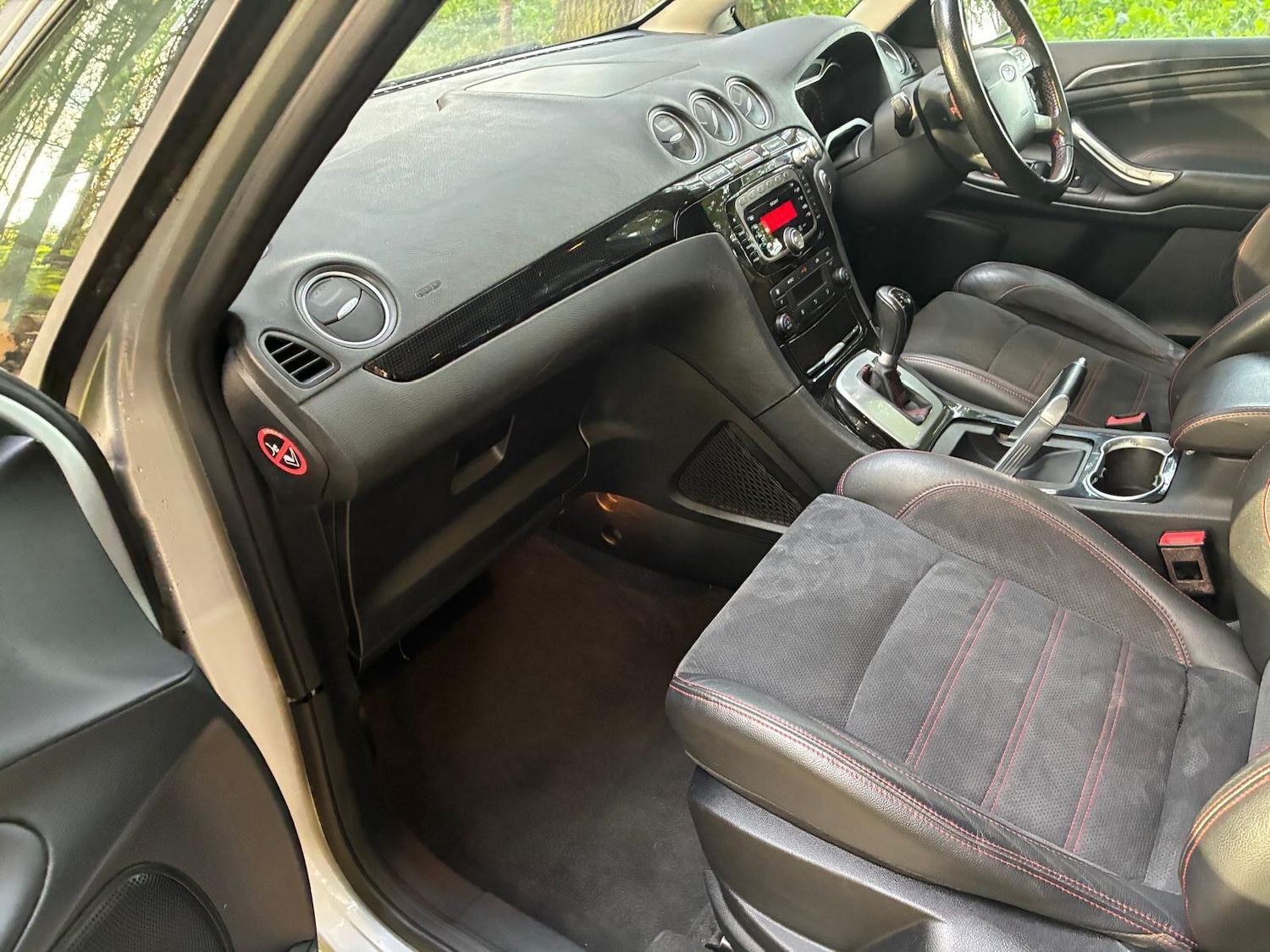 Used Ford S-Max 2013 for sale - 76314792: Photo 21