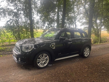 2019 - 1.5 10kWh Cooper SE Exclusive Auto ALL4 Euro 6 (s/s) 5dr