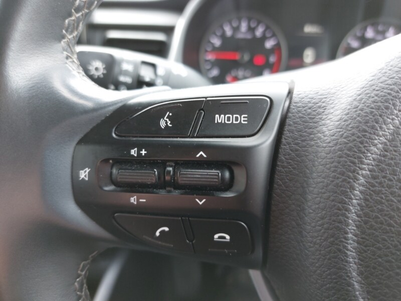 Used Kia Stonic 2021 for sale - 77847107: Photo 13