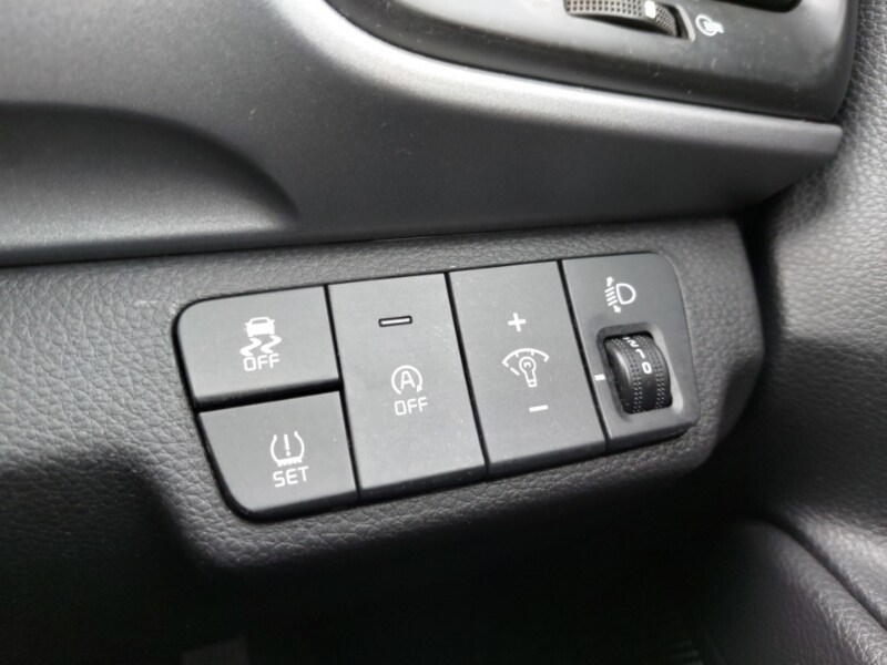 Used Kia Stonic 2021 for sale - 77847107: Photo 18