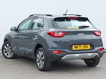 Used Kia Stonic 2021 for sale - 77847107: Photo